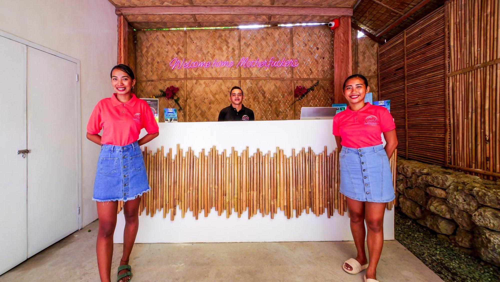 Sip Sunset Hostel And Lounge El Nido Esterno foto