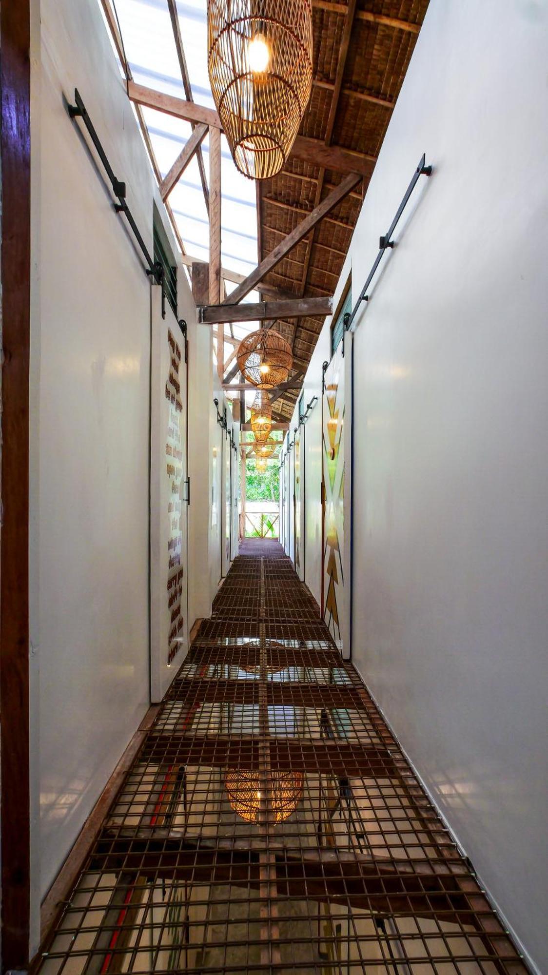 Sip Sunset Hostel And Lounge El Nido Esterno foto