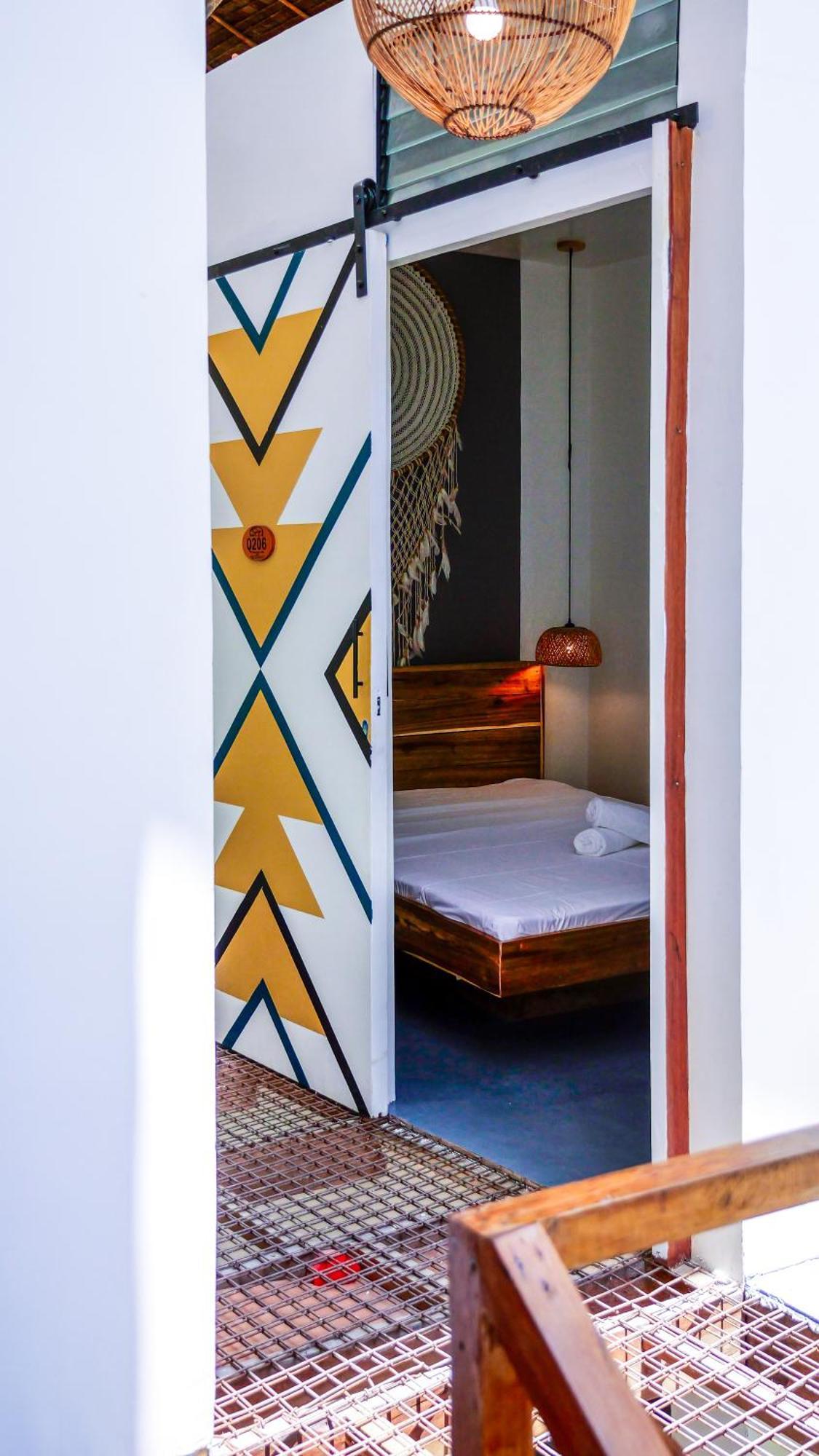 Sip Sunset Hostel And Lounge El Nido Esterno foto