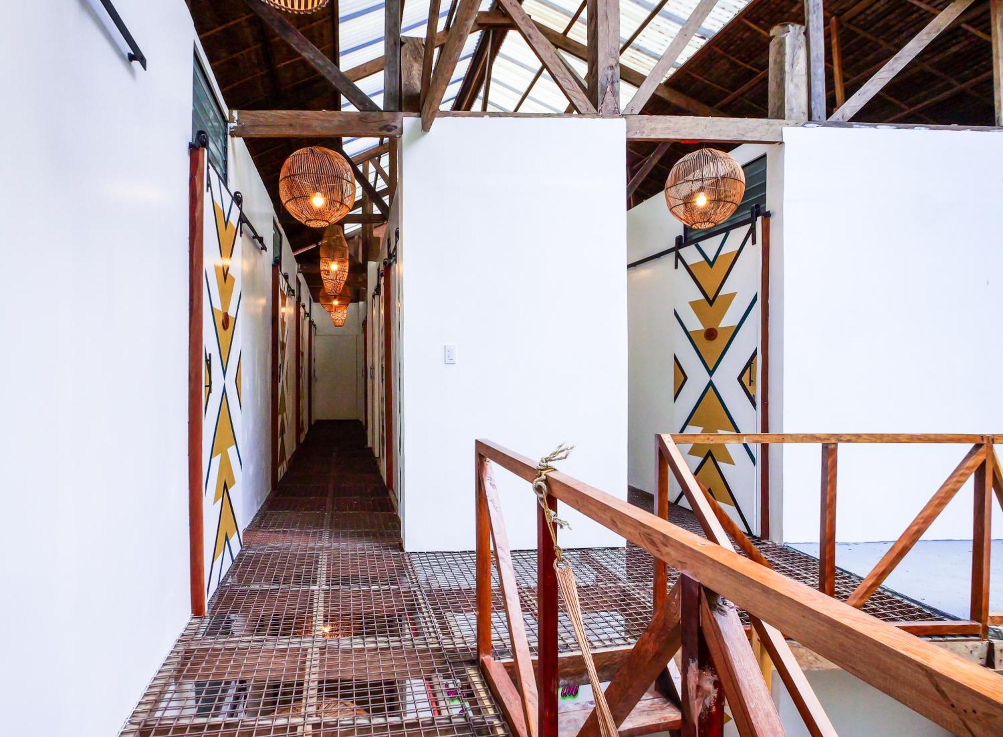 Sip Sunset Hostel And Lounge El Nido Esterno foto