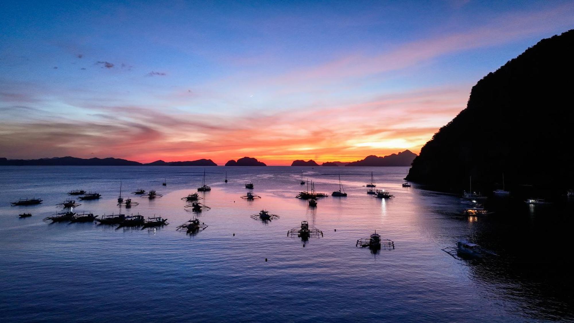 Sip Sunset Hostel And Lounge El Nido Esterno foto